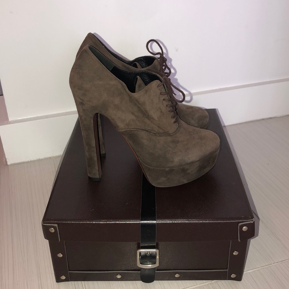Alaia platform oxford booties sz 36.5